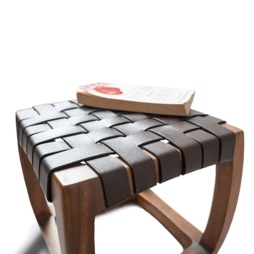 Curvy Cube Footrest