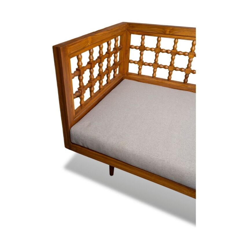 Marathwada Day Bed - Image 3
