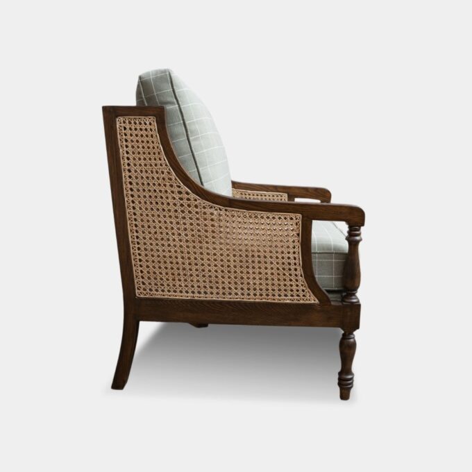 Classical Comfort Arm Chair