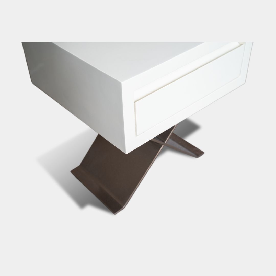 Duco X - Side Table - Image 3