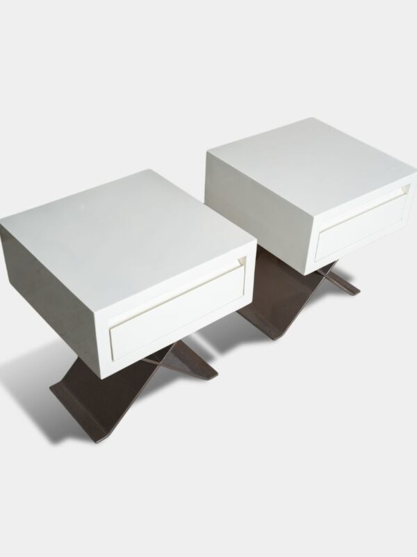 Duco X - Side Table